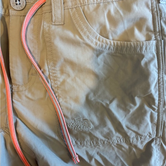 North Face Nylon Hiking Cargo Shorts - Picture 3 of 5